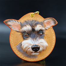 Cargar imagen en el visor de la galería, Llavero tallado en cuero personalizado para mascotas

